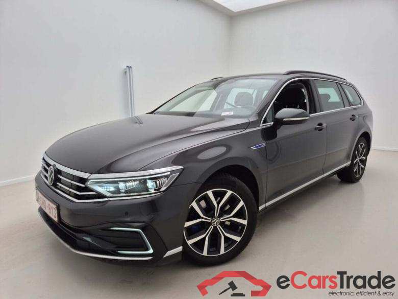 VOLKSWAGEN PASSAT VARIANT 1.4 GTE BUSINESS DSG6