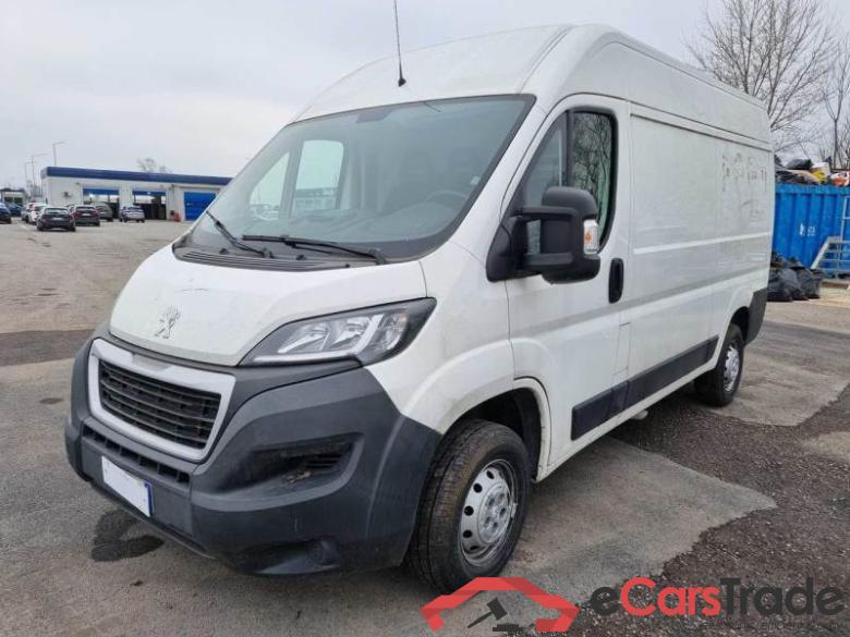 Peugeot 79 PEUGEOT BOXER / 2014 / 4P / FURGONE 335 L2H2 2.0 BLUEHDI 130CV