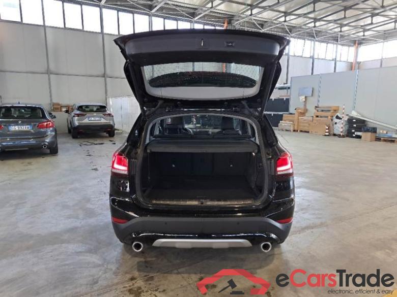 BMW 17 BMW X1 / 2019 / 5P / SUV SDRIVE 18D XLINE #5