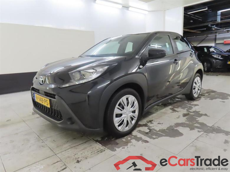 TOYOTA Aygo X 1.0 VVT-i MT Play