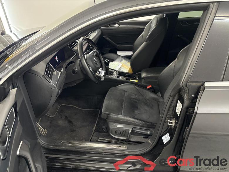 VOLKSWAGEN ARTEON 2.0 TDi SCR R-Line (EU6.2) Travel Drive #5