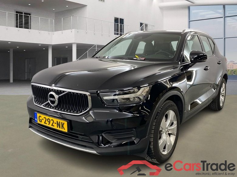 VOLVO XC40 110 kW