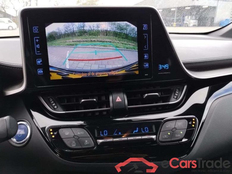 TOYOTA C-HR 1.8 Hybrid Style #6