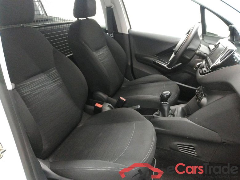 Peugeot 1.6 BLUEHDI 75 PREMIUM PACK 208 Affaire Premium Pack 1.6 HDi 75CV BVM5 E6 #6