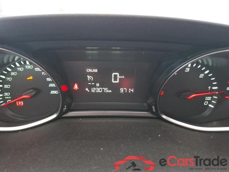 Peugeot BlueHDi 100 S&S PREMIUM PACK PEUGEOT 308 Affaire VU 5p Berline BlueHDi 100 S&S PREMIUM PACK #6