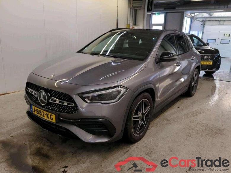 MERCEDES-BENZ GLA-klasse 200 Bns Sol. AMG #1