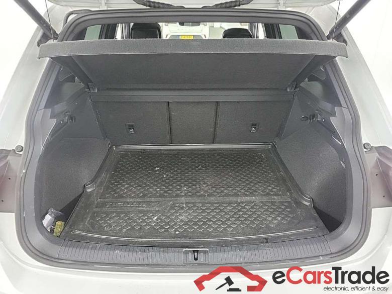 VOLKSWAGEN Tiguan 1.5 TSI 110kW DSG R-Line Business 5D #5