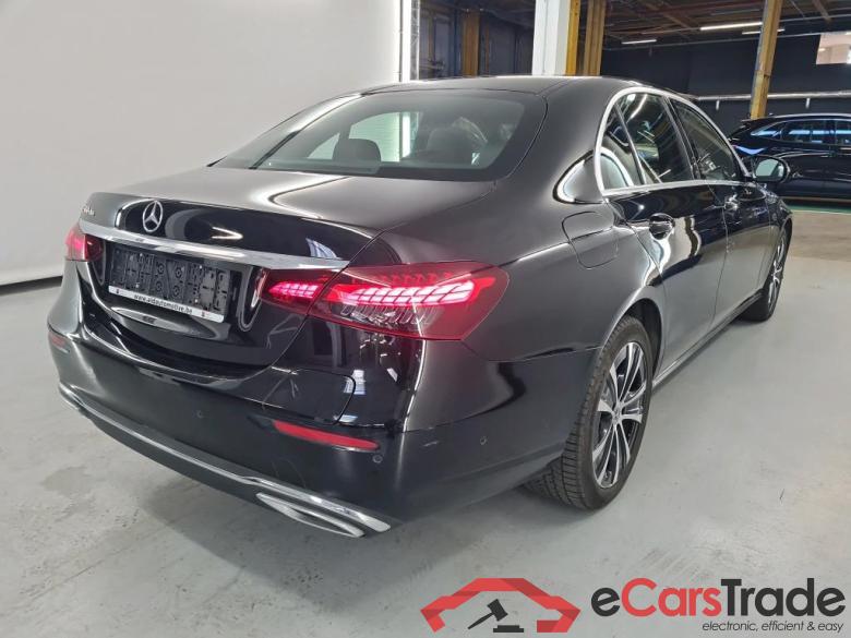 MERCEDES-BENZ E-CLASS BERLINE 2.0 E 300 DE BUSINESS SOLUTION AUTO #4