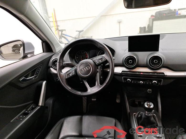 Audi Q2 1.5 35 TFSI LED-Xenon Navi Leather Klima PDC ... #3