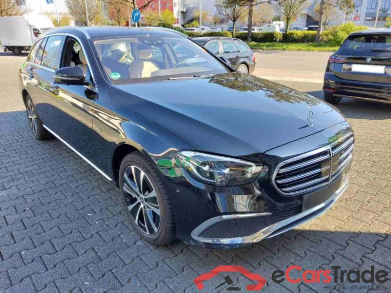 Mercedes-Benz E -Klasse T-Modell (BM 213)(06.2016->) DE - Kb5 E 300 de EU6d, T de Exclusive 4Matic (EURO 6d), (Facelift) 2020 - 2023 #2