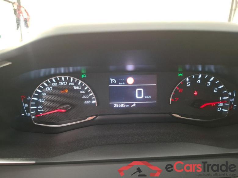 Peugeot PureTech 75 S&S Active Pack 208 Active Pack 1.2 PureTech 75CV BVM5 E6d #6