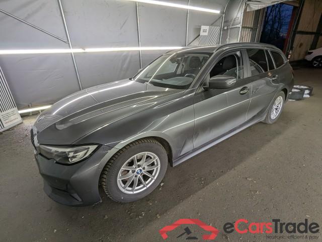 BMW 3-Serie Touring ´18 Baureihe 3 Touring 320 d Advantage 2.0 140KW AT8 E6d #1