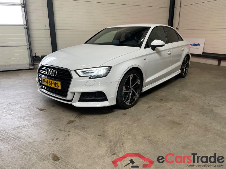 AUDI A3 Limousine 35 TFSI CoD Adv Sp #1