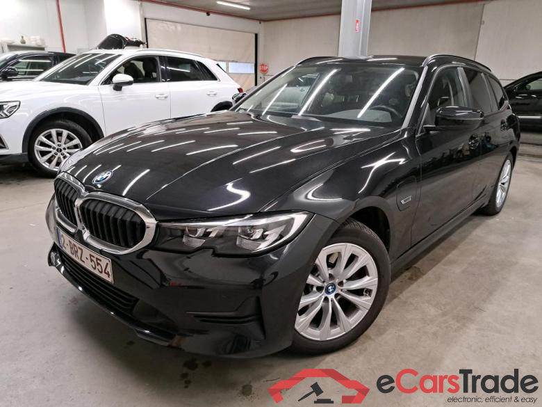 BMW - BMW 3 TOURING 320e 204PK Business Edtion With Heated Seats * HYBRID *