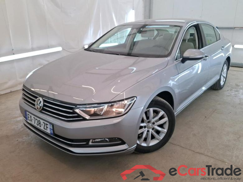 Volkswagen 1.6 TDI 120 DSG7 Confortline BUS BMT Passat Berline Comfortline BMT/Start-Stopp 1.6 TDI 120CV BVA7 E6