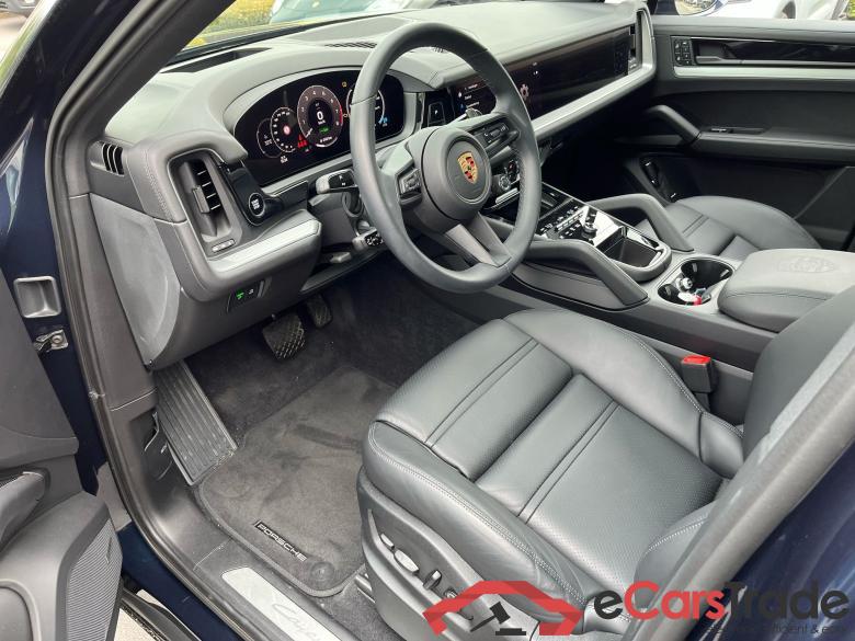 PORSCHE Cayenne Coupé Cayenne E-Hybrid Coupé (MY24) #1