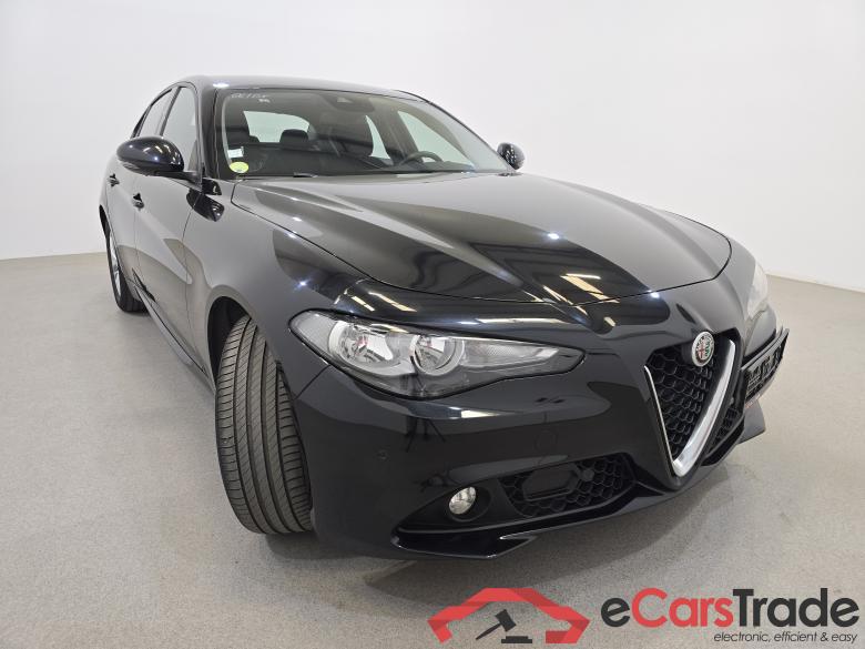 Alfa Romeo Giulia 2.2d Aut. Navi KeylessGo Camera Klima PDC ... #3