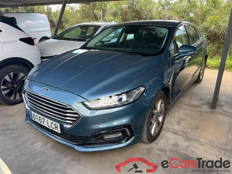 Ford 2.0 TDCi 110kW (150CV) Titanium 235 FORD Mondeo / 2014 / 5P / berlina con portón 2.0 TDCi 110kW (150CV) Titanium 235 #1