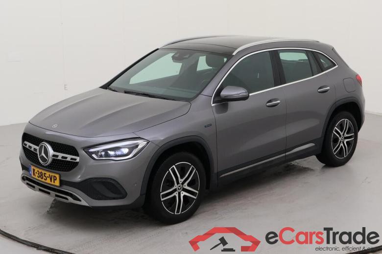 MERCEDES-BENZ GLA-klasse 118 kW #1
