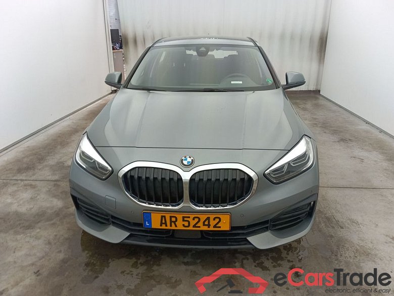 BMW 1 HATCH DIESEL - 2019 118 dA 150hp (EU6AP) 5d #1