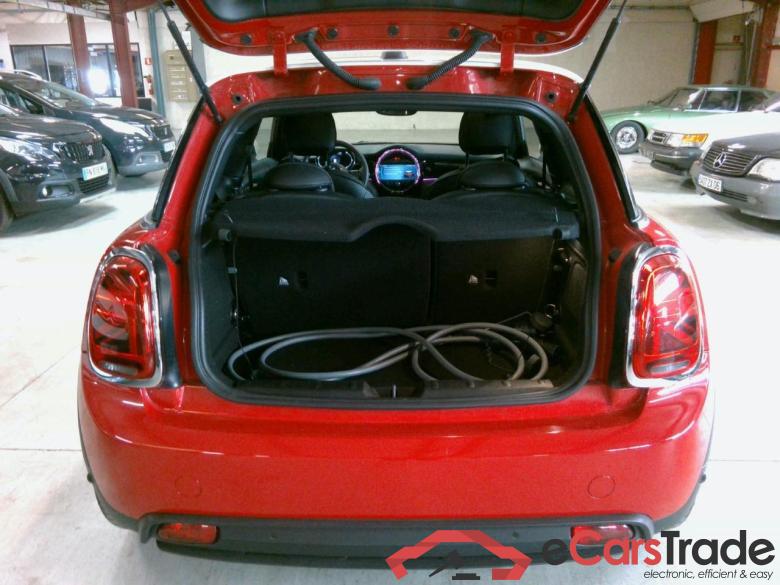 MINI ELEC 11DJ F56 BEV RSK WIP #6