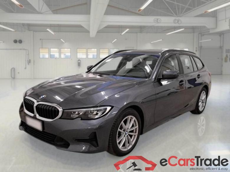 BMW 198 BMW SERIE 3 / 2018 / 5P / STATION WAGON 318D 48V BUSINESS ADVANTAGE TOURING AUTO #1