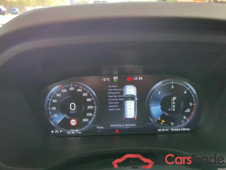 Volvo XC60 ´17 XC60 Momentum Pro 2WD 2.0 D4 140KW AT8 E6dT #5