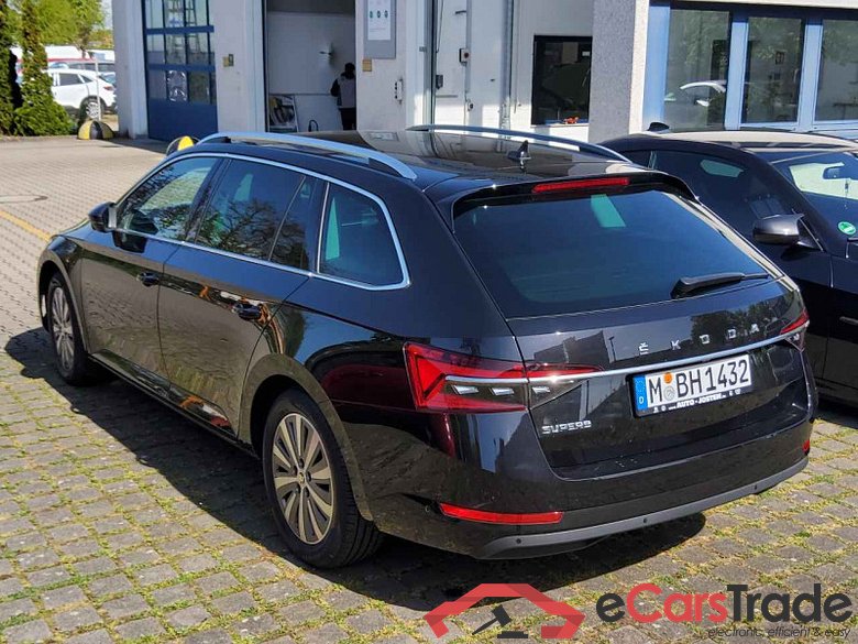 Skoda Superb Combi (3V5)(06.2015->) DE - Kb5 2.0 TSI EU6d, Style OPF (EURO 6d), (Facelift) 2021 - 2024 #4