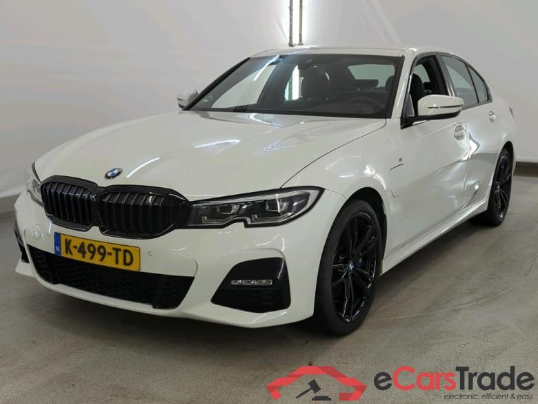BMW 3 Serie Sedan '18 BMW 3 Serie Sedan 330e 4d #1