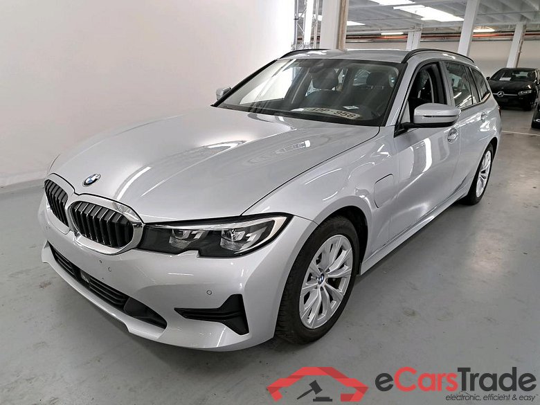 BMW 3 SERIES TOURING 2.0 330E (215KW) TOURING Business