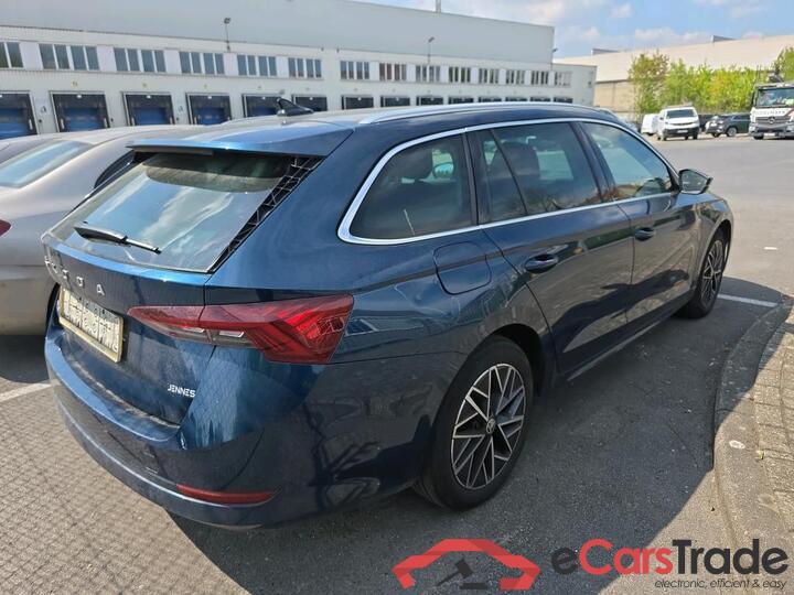 Skoda Octavia Combi Octavia Combi 2.0 CRTDI Clever 85kW/115pk  5D/P Man-6 #4