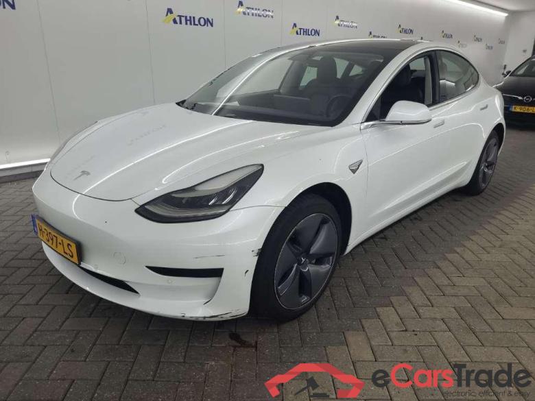 Tesla Model 3 Standard Range Plus RWD 4D 225kW #1