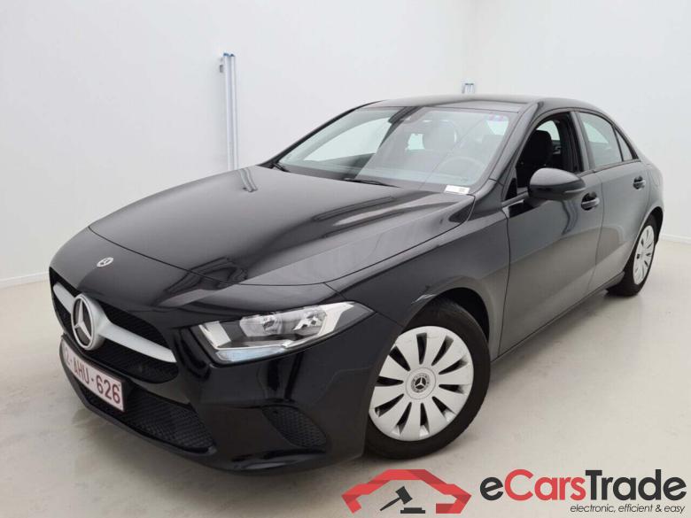 MERCEDES-BENZ A-KLASSE SEDAN 1.3 200 #1