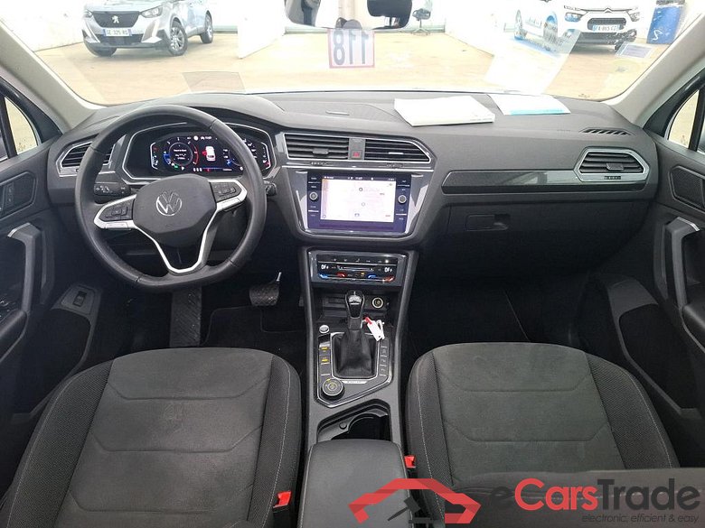 Volkswagen 2.0 TDI 200 DSG7 Elegance 4Motion VOLKSWAGEN Tiguan / 2020 / 5P / SUV 2.0 TDI 200 DSG7 Elegance 4Motion #5