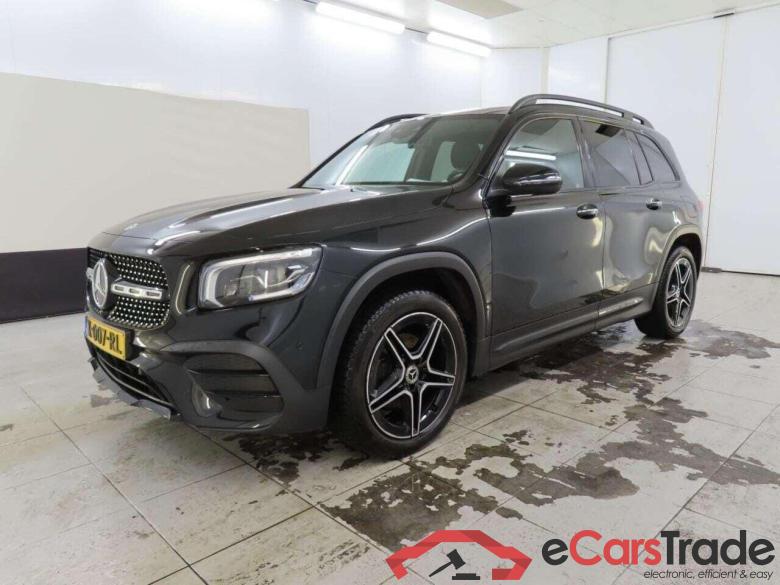 MERCEDES-BENZ GLB 200 Bns Solut. AMG #1