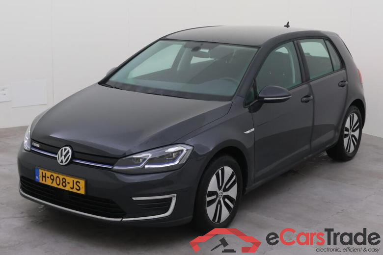 VOLKSWAGEN e-Golf 