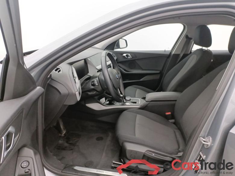 BMW 1 HATCH DIESEL - 2019 118 dA 150hp (EU6AP) 5d #6