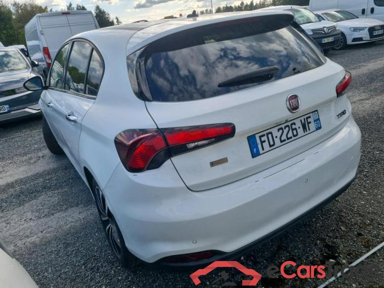 Fiat 1.4 95ch Lounge FIAT Tipo 5p Berline 1.4 95ch Lounge #2