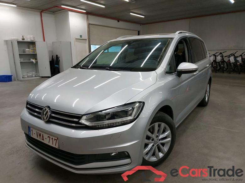 VOLKSWAGEN - VW  TOURAN TDi 115PK DSG Highline Pack Business Plus & Leather & Winter & Easy Open & Rear Camera & Towing Hook