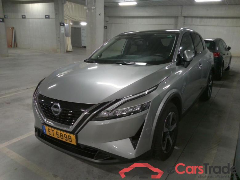 QASHQAI MY22 Mild-Hybrid EPWR 2WD N-connecta  Design Pack        
