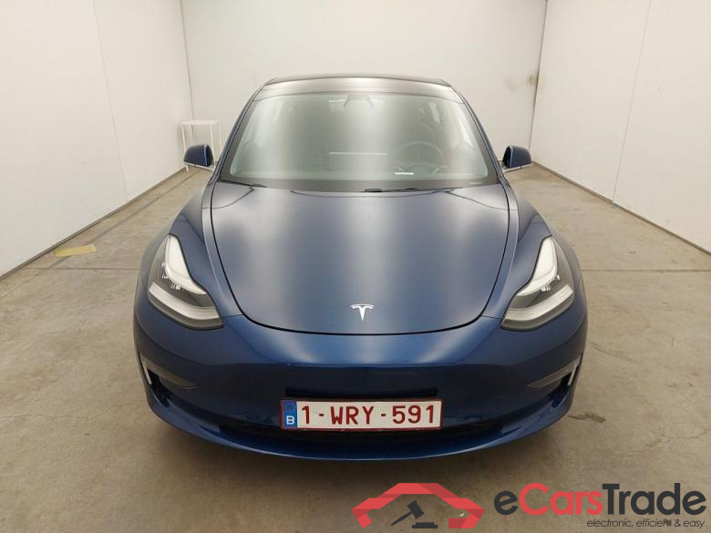 Tesla Model 3 Standard RWD Plus 4d