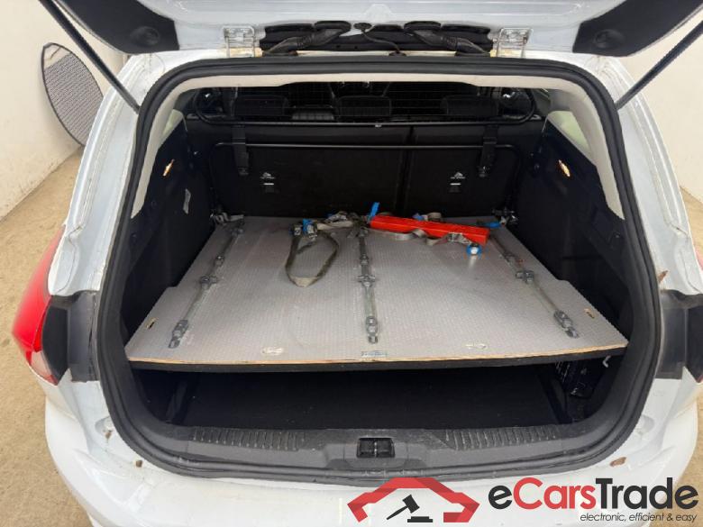 Ford Focus Turnier ´18 Focus Turnier Cool&Connect 1.5 EcoBlue 88KW AT8 E6dT #6