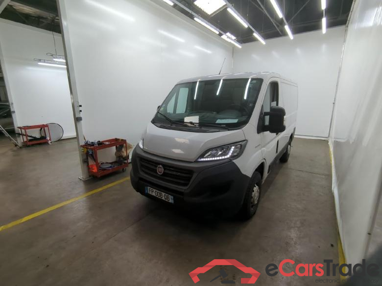 Fiat 3.0 C H1 2.3 Multijet 120 Pack Pro Nav FIAT Ducato / 2014 / 4P / Fourgon tôlé 3.0 C H1 2.3 Multijet 120 Pack Pro Nav