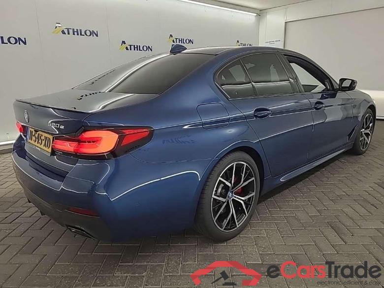 BMW 5 Serie Sedan 520e Business Edition Plus 4D 150kW #3