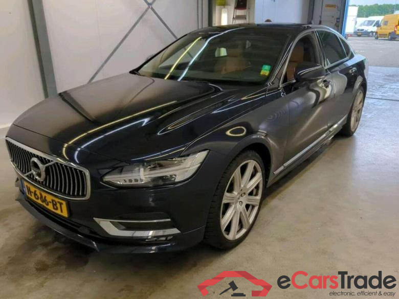 VOLVO S90 2.0 T4 Business Lux+