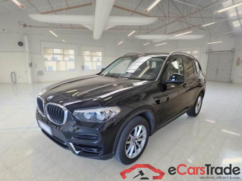 BMW 76 BMW X3 / 2017 / 5P / SUV XDRIVE 30E BUSINESS ADVANTAGE