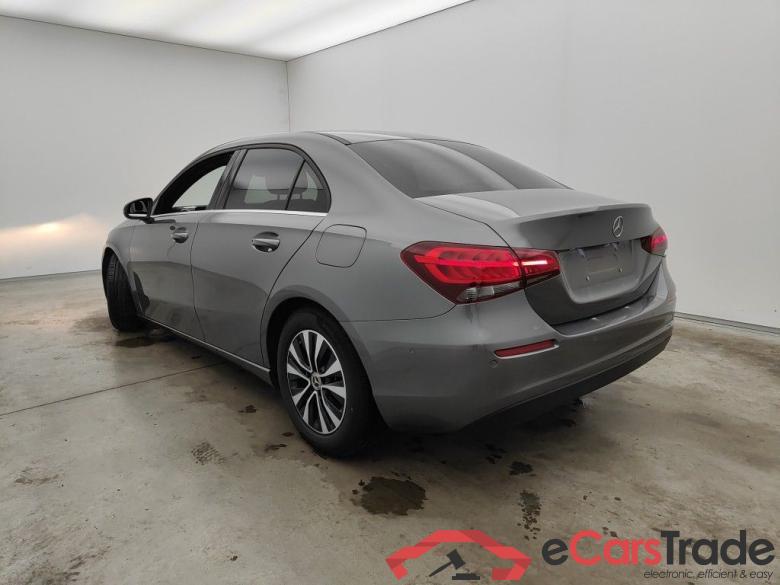 Mercedes-Benz A-Klasse Limousine A 180 d DCT Business Solution 4d #5