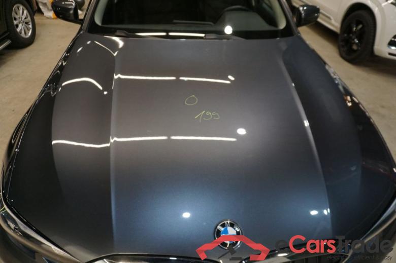 BMW 3-Serie Touring ´18 Baureihe 3 Touring 330 i Sport Line 2.0 190KW AT8 E6d #1