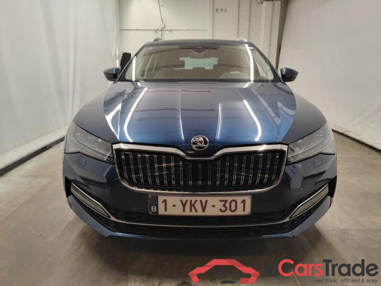 Skoda Superb Combi 1.4 TSI iV 160kW DSG6 Style 5d