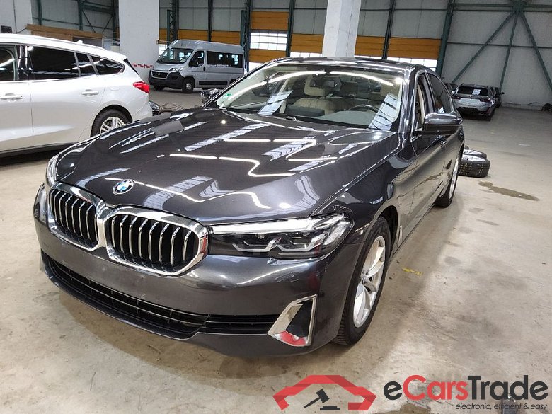 BMW 5-Serie ´16 Baureihe 5 Lim. 520 d xDrive Luxury Line 2.0 140KW AT8 E6d #1